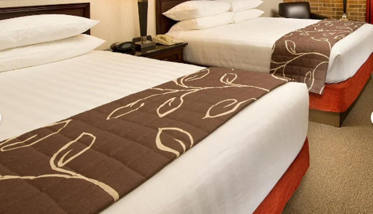 Hotel Lotus Kansas City Merriam Екстер'єр фото